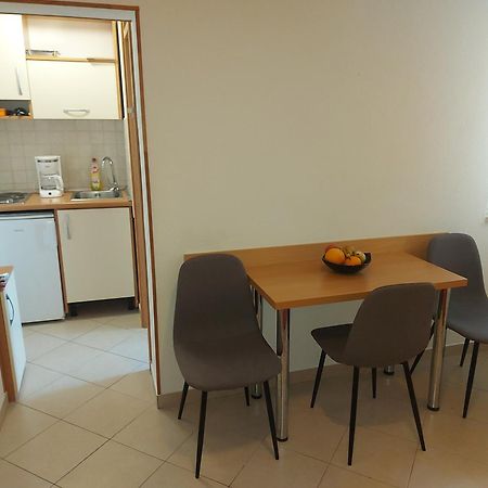 Apartmani Neva Makarska Buitenkant foto