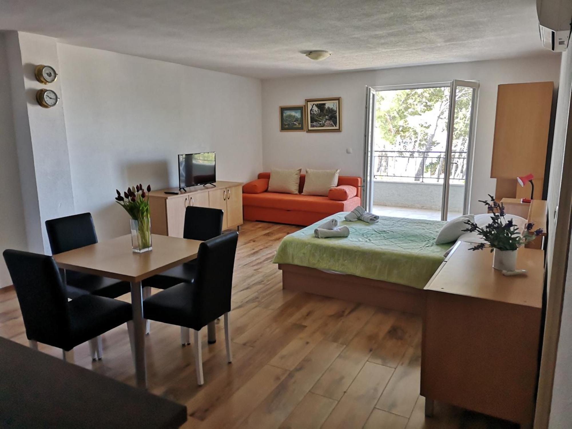 Apartmani Neva Makarska Buitenkant foto
