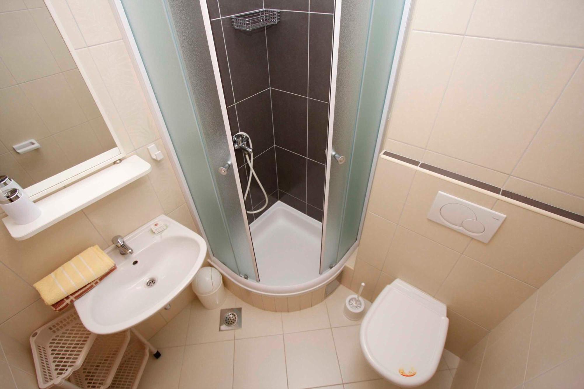 Apartmani Neva Makarska Buitenkant foto