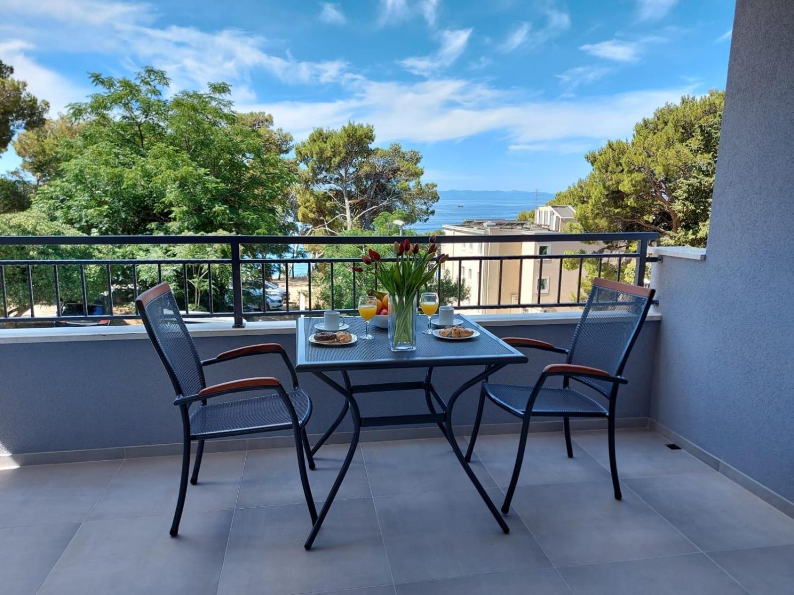 Apartmani Neva Makarska Buitenkant foto